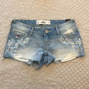 ♦️NWT HOLLISTER SHORT